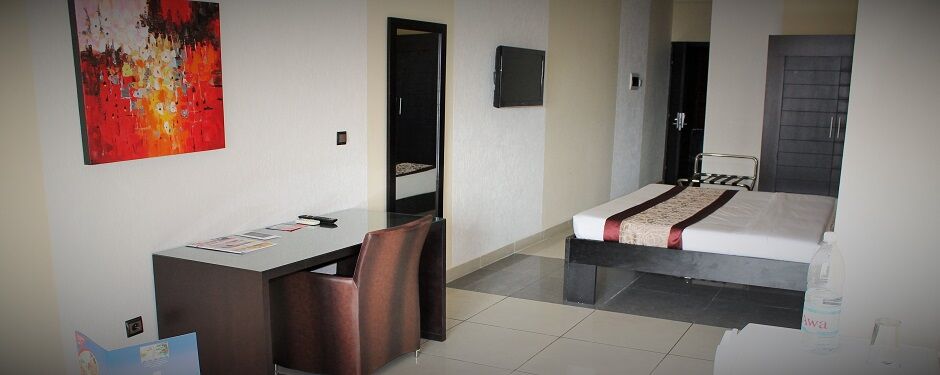 Hotel Ivotel Abidjan Exterior photo